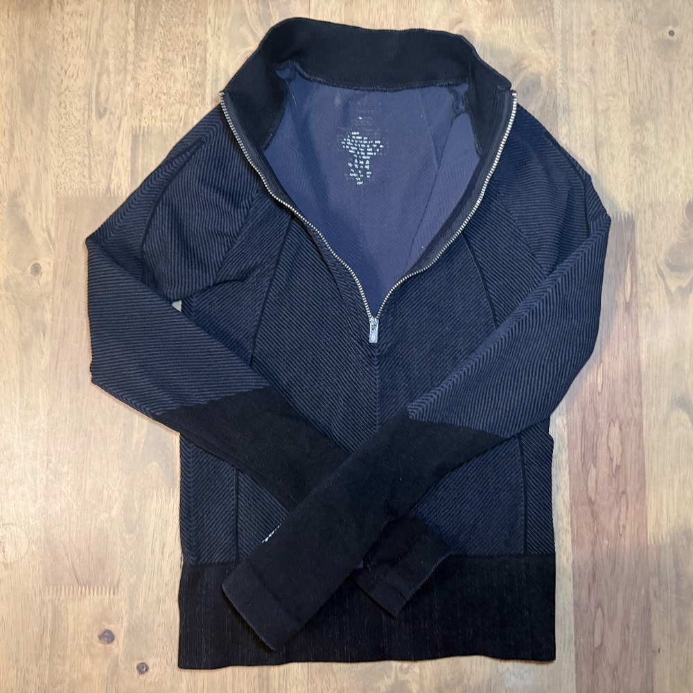 FP Movement Half Zip Rewind Layering Top, Black, XS/S - Picture 7 of 9